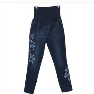 3/$25 TALA MATERNITY  SPANDEX SIZE L